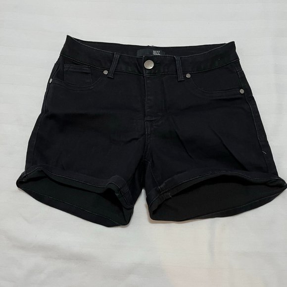 1822 Denim women's size 6 shorts - Picture 2 of 4